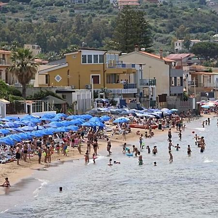 Casa Antonella Hotel Trabia Buitenkant foto