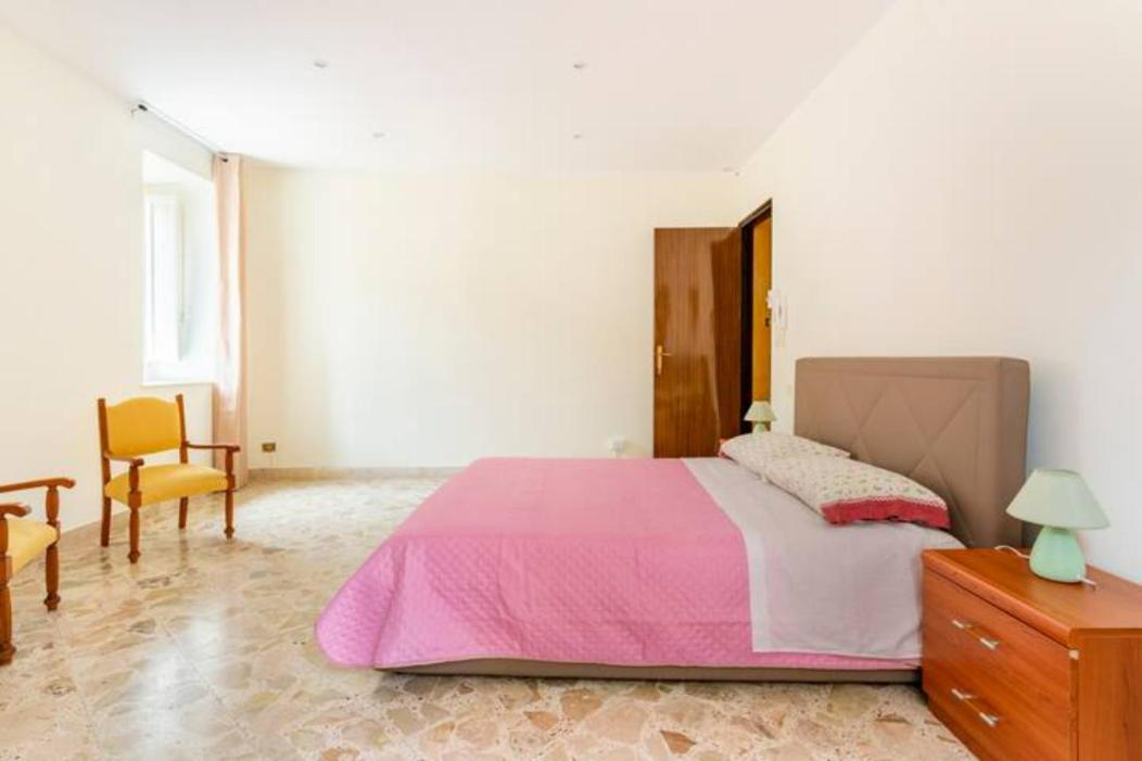 Casa Antonella Hotel Trabia Buitenkant foto